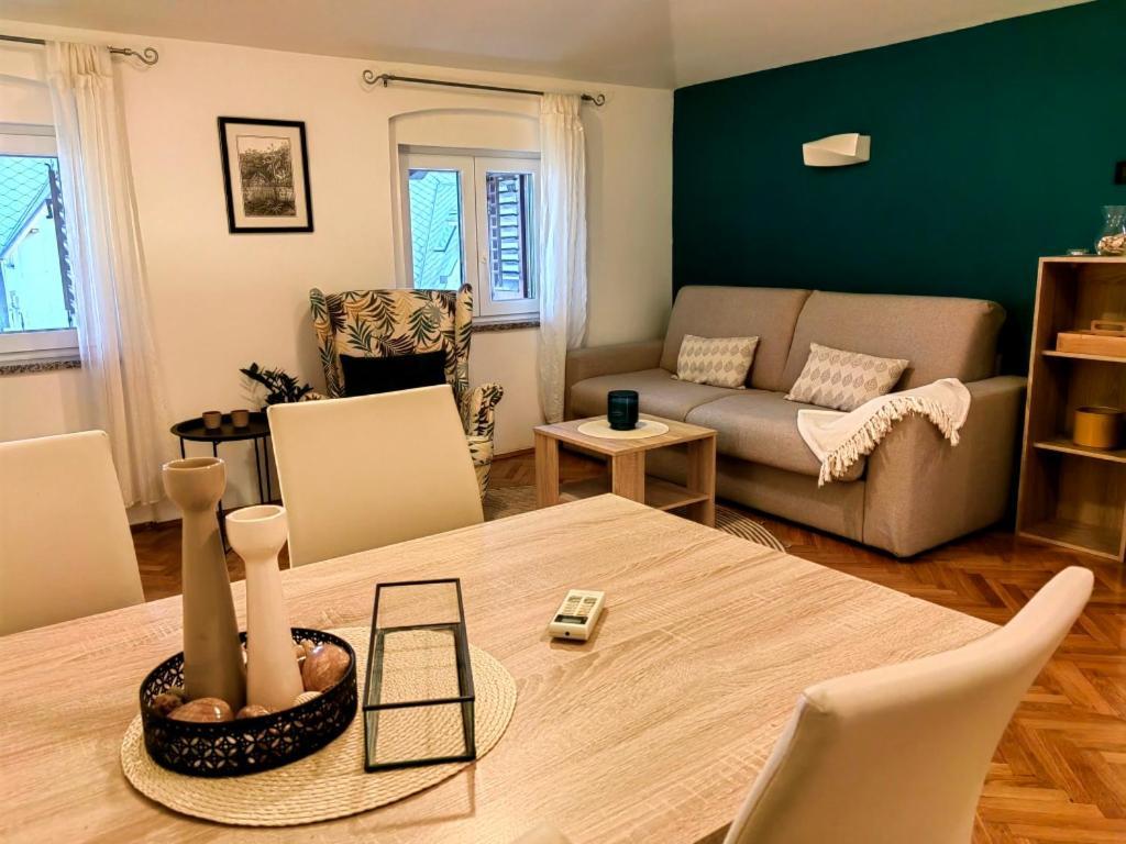 Apartment Albina Opatija Ngoại thất bức ảnh